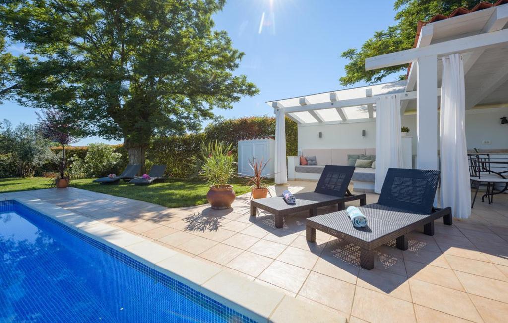 Villa Vigneri Novigrad  Екстер'єр фото