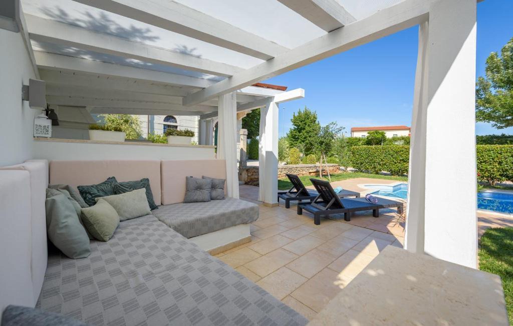 Villa Vigneri Novigrad  Екстер'єр фото
